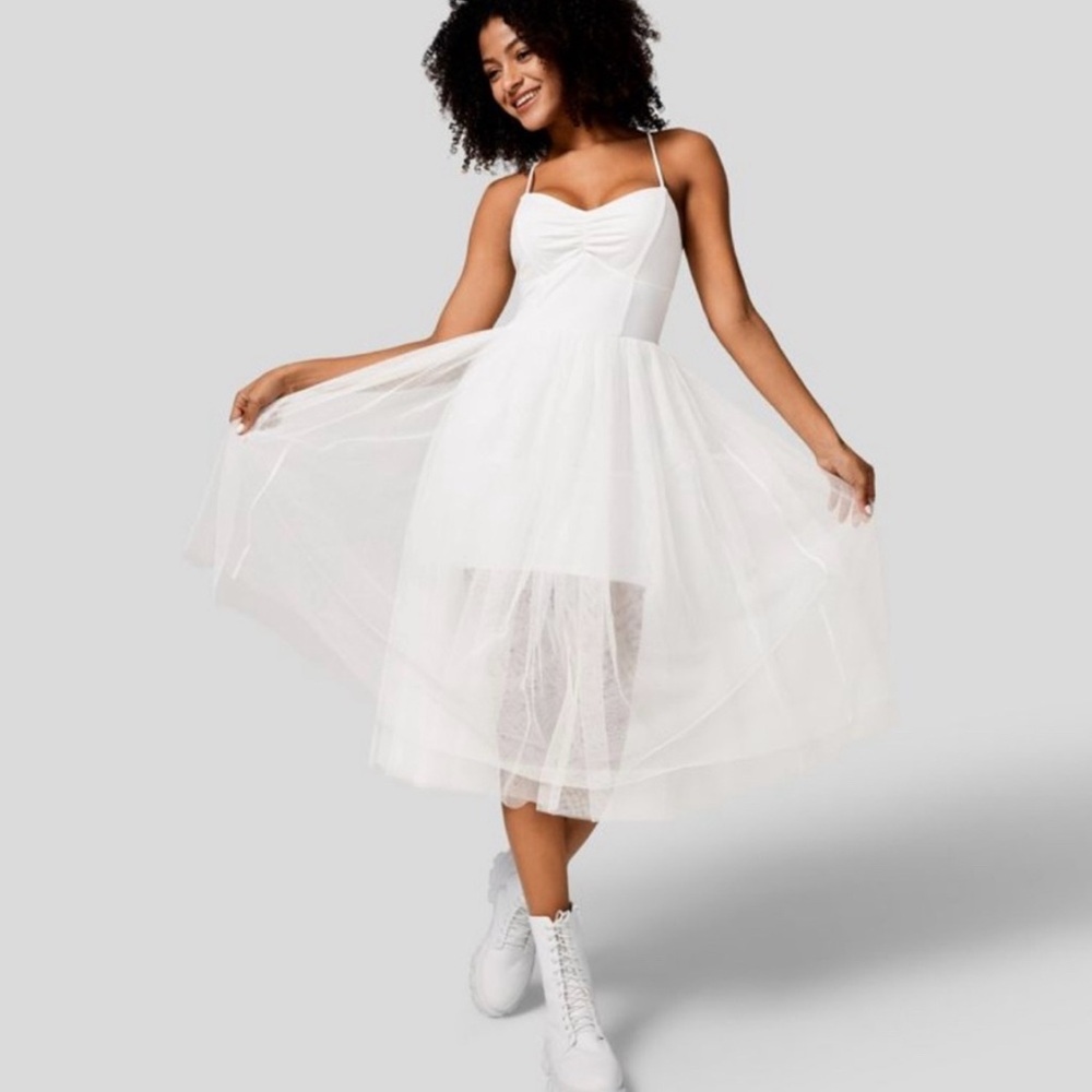 HALARA White Midi Dress with Criss Cross Back Spaghetti Straps